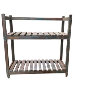 Holzregal