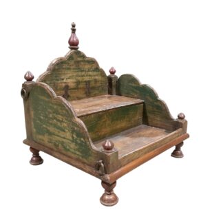 Regal mit Hängefunktion