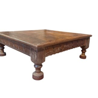 Kleiner Tisch "Bajot"