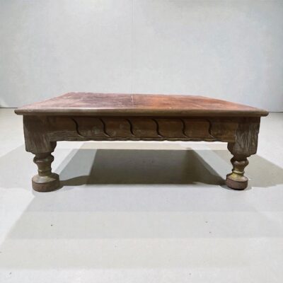 Kleiner Tisch "Bajot"