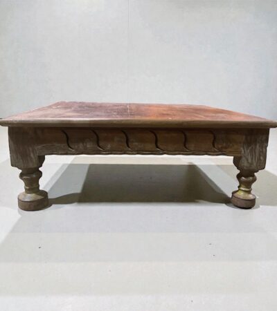 Kleiner Tisch "Bajot"