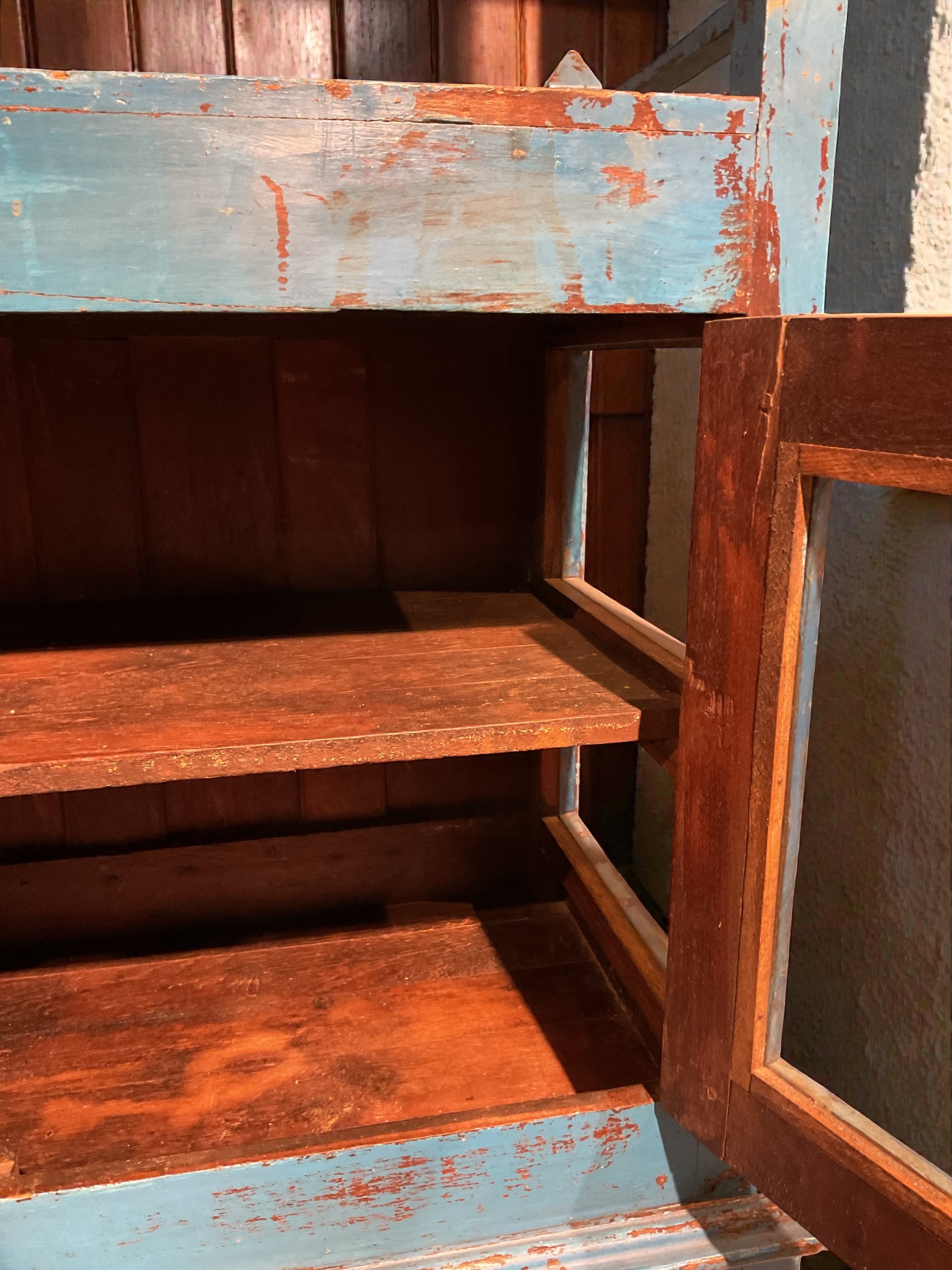 Doppelte Glasvitrine in Blau - Image 7