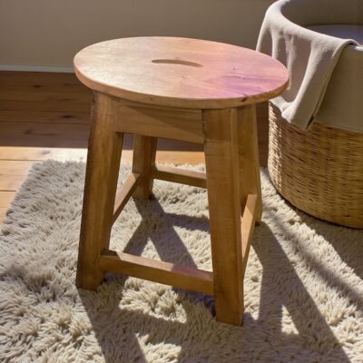 Sitzhocker - Schemel aus Sheeshamholz