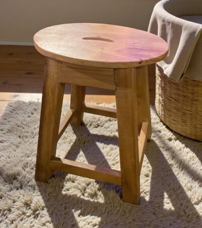 Sitzhocker - Schemel aus Sheeshamholz