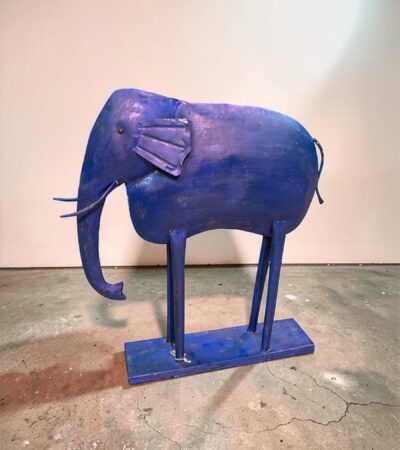 Blauer Eisen Elefant