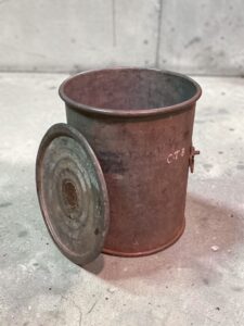 Metallbehälter