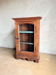 Vintage Wandschrank