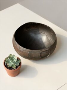 Vintage Metallschale