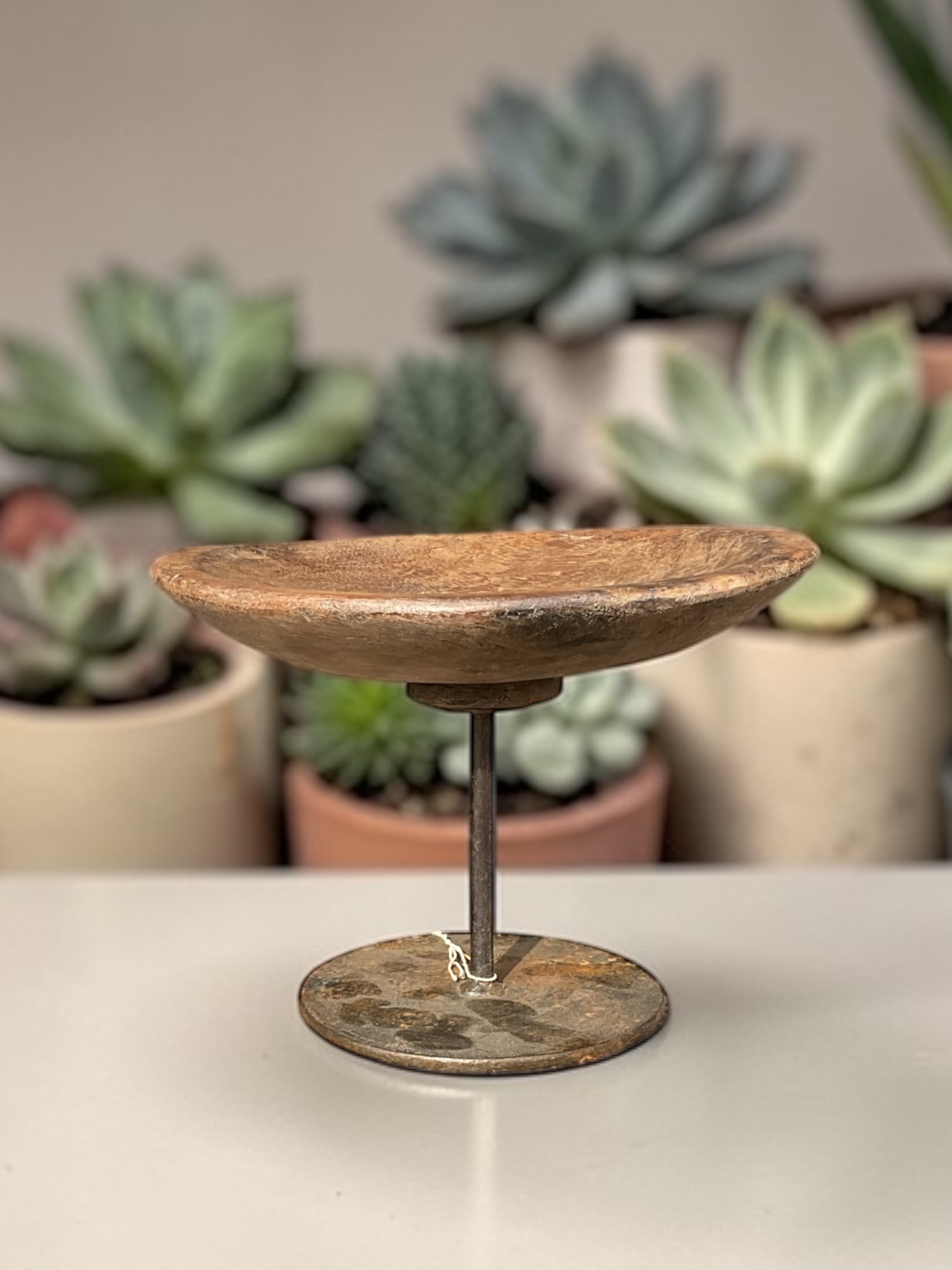 Vintage Holzschale auf Metallständer - Image 3