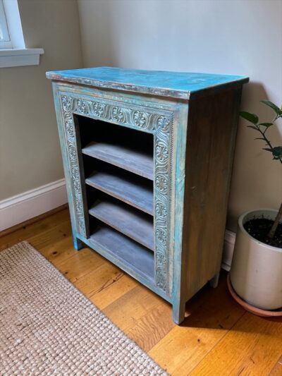 Indisches Holzregal