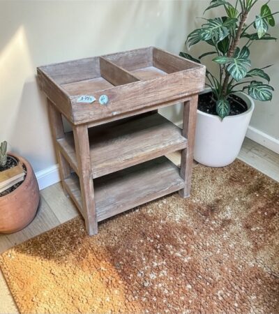 Beistellregal mit Ablagefach