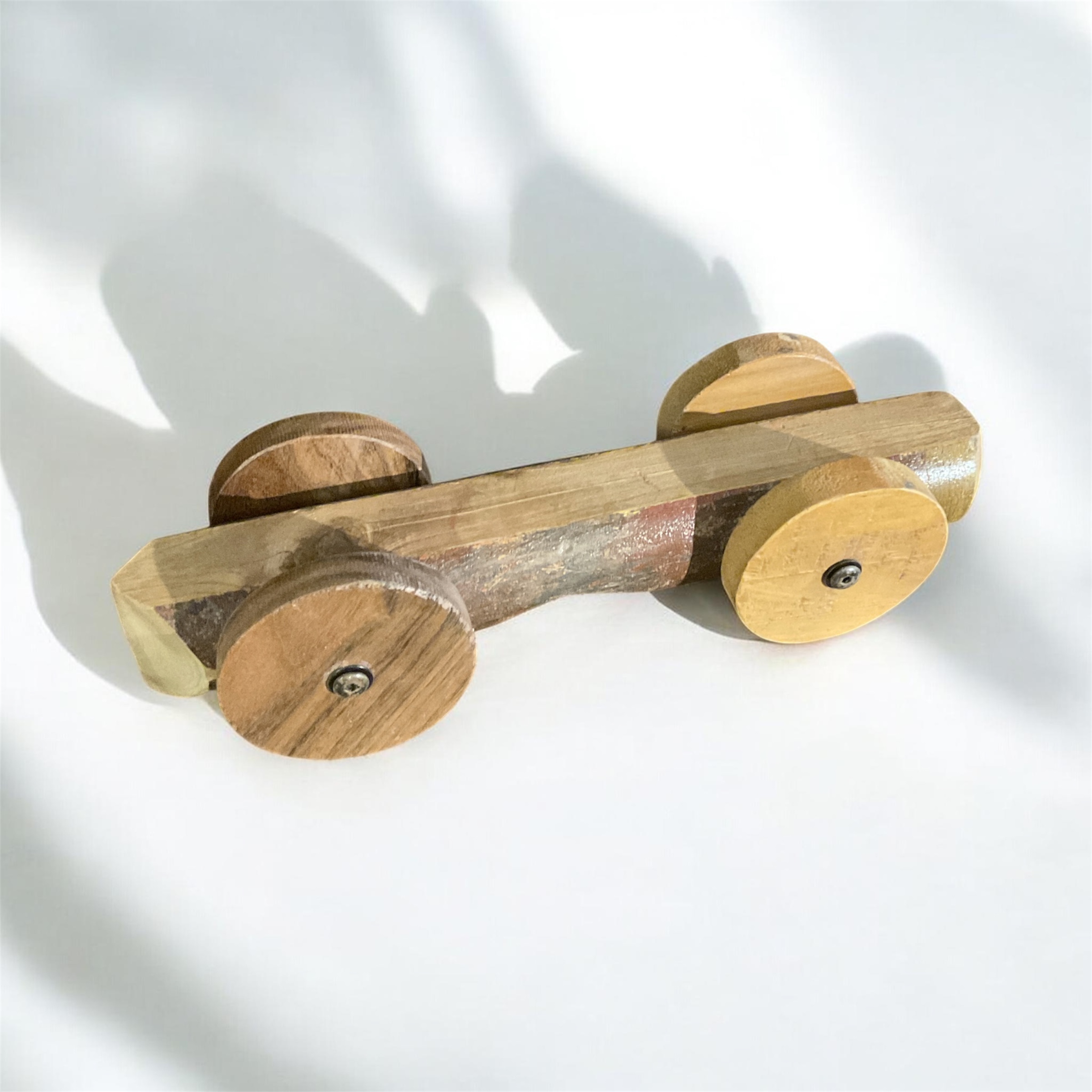 Holzauto