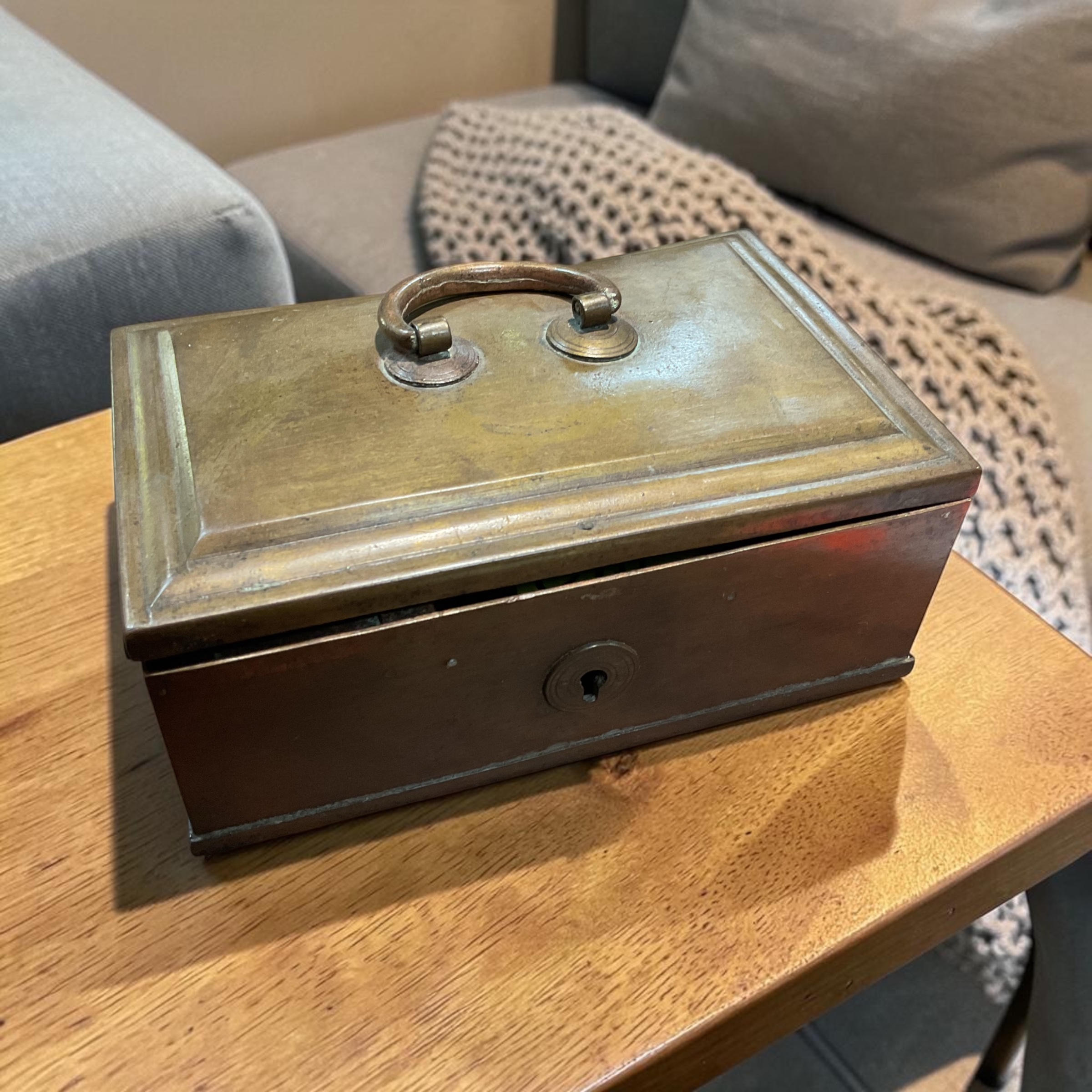 Box mit Deckel