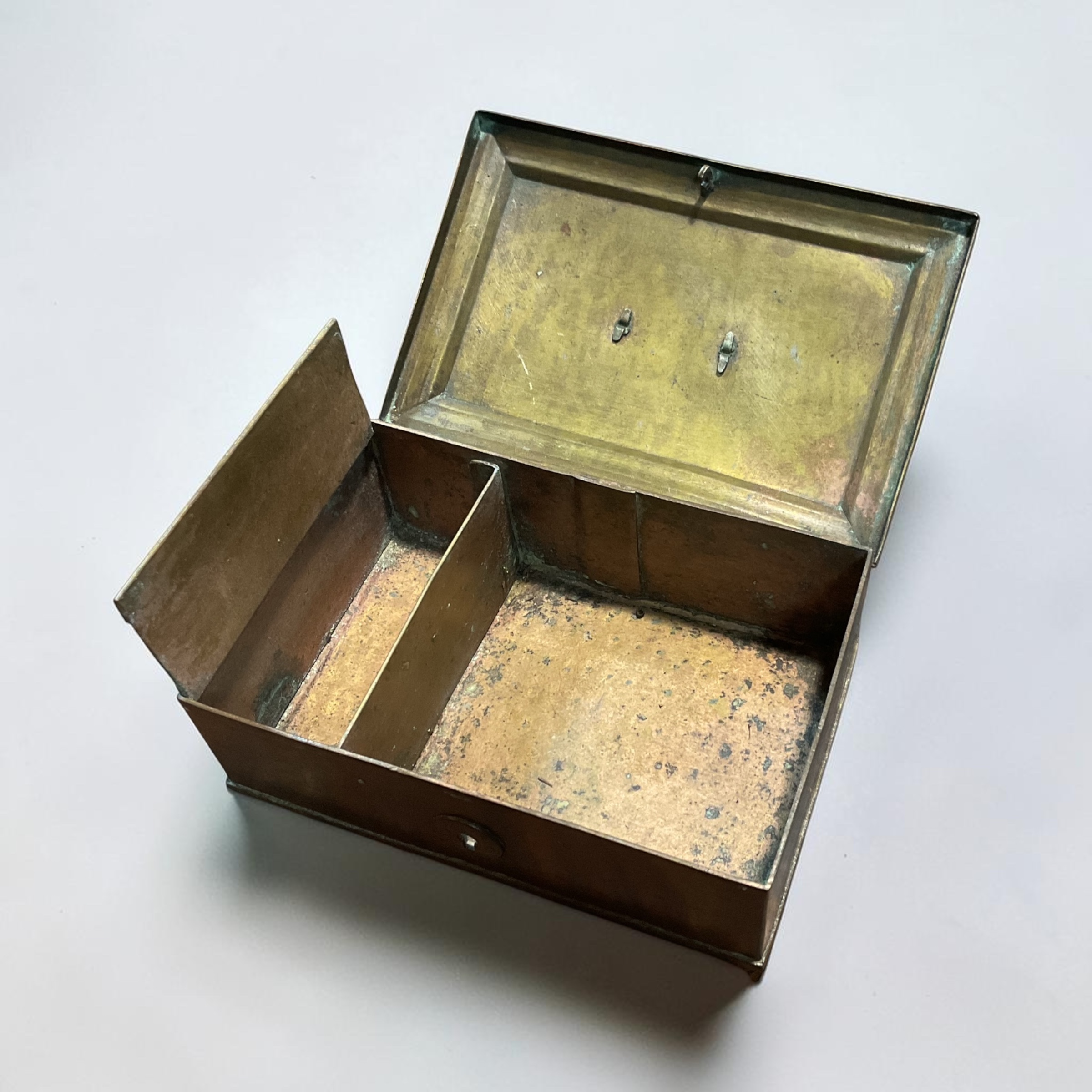 Box mit Deckel – Bild 3